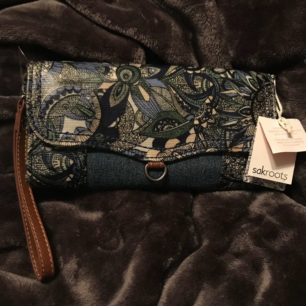 Sakroots wallet